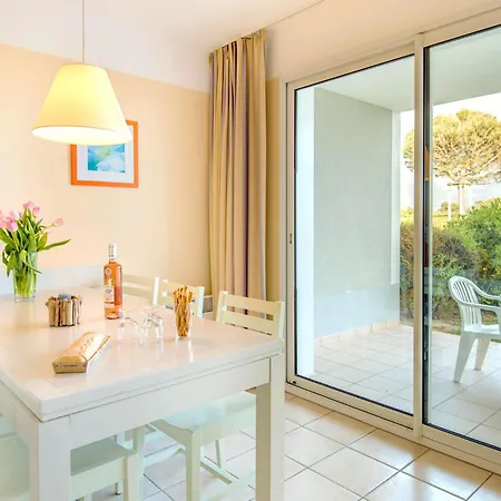 Appartement Coastal 2-room For 5 Guests In Chateau-d Olonne *