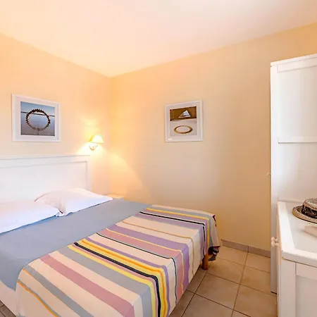 Coastal 2-room For 5 Guests In Chateau-d Olonne * Les Sables-dʼOlonne